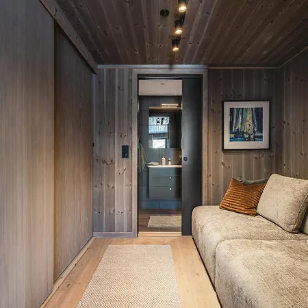 Modern Ski-inn-ski-out With Sauna, Apartment *