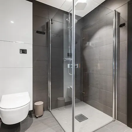 Appartamento Modern Ski-inn-ski-out With Sauna,